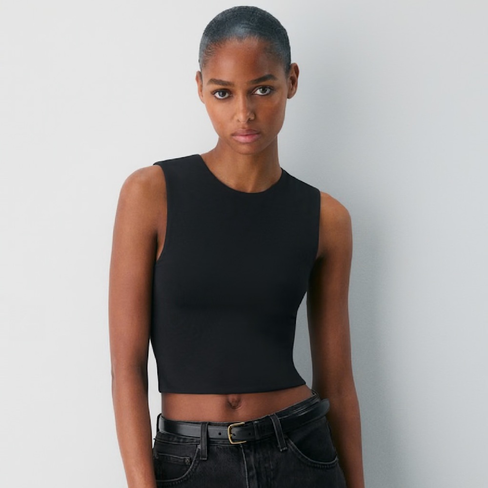ARITZIA Babaton Black Contour Muscle Top- NWT!
